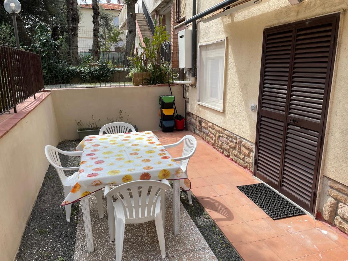 サン·ヴィンチェンツォGiardino Sud - A Pochi Passi Dal Mareアパートメント エクステリア 写真